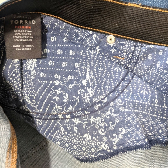 Torrid Premium Women's Sky High Skinny Jeans - Picture 7 of 14